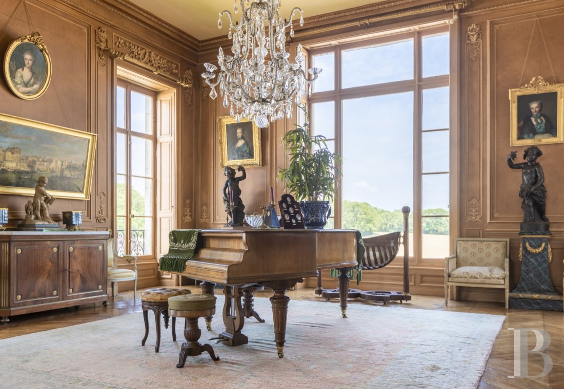 A vast family château on 250 hectares of land in the Nièvre department, between Sancerre and Clamecy  - photo  n°16
